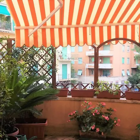 La Casa Colorata Ten Minutes To Colosseum